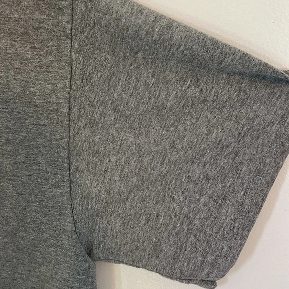 University of Maine Black Bears Gray NCAA Russell Athletic T-Shirt Size Large. - Picture 3 of 7